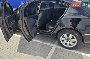 Седан Volkswagen Passat 2009 в 