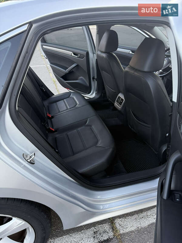 Седан Volkswagen Passat 2014 в Славянске фото 12 Седан Volkswagen Passat 2014 в Славянске