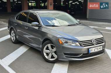 Седан Volkswagen Passat 2013 в Києві