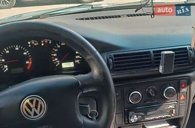 Универсал Volkswagen Passat 1998 в Львове