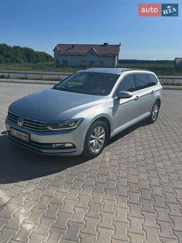 Універсал Volkswagen Passat 2014 в Тернополі