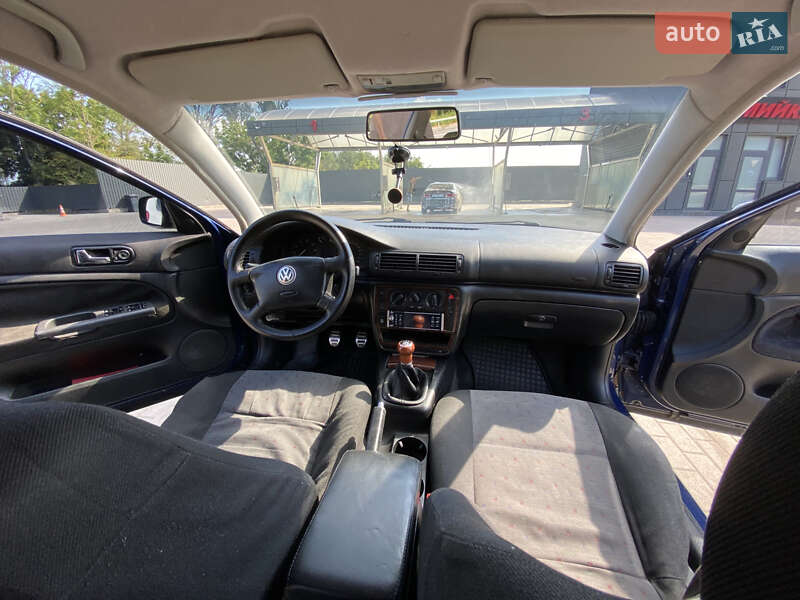 Седан Volkswagen Passat 1997 в Тернополе
