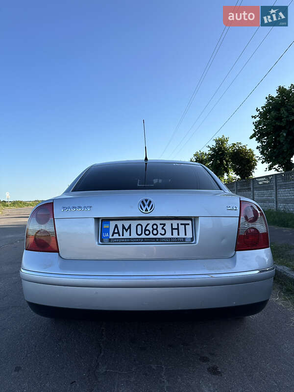 Седан Volkswagen Passat 2005 в Бердичеве