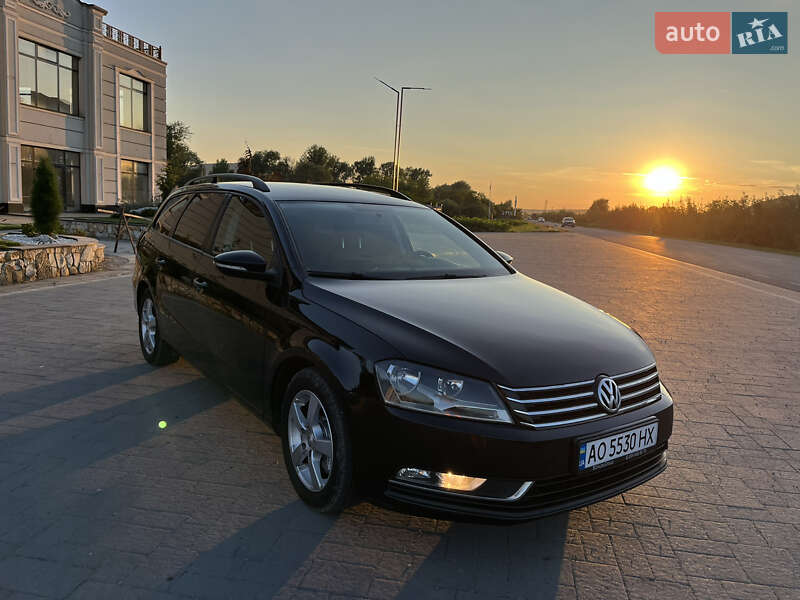 Volkswagen Passat 2011 Volkswagen Passat 2011
