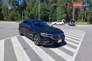 Седан Volkswagen Passat 2020 в Києві