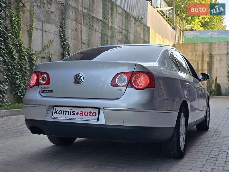 Седан Volkswagen Passat 2008 в Хмельницком