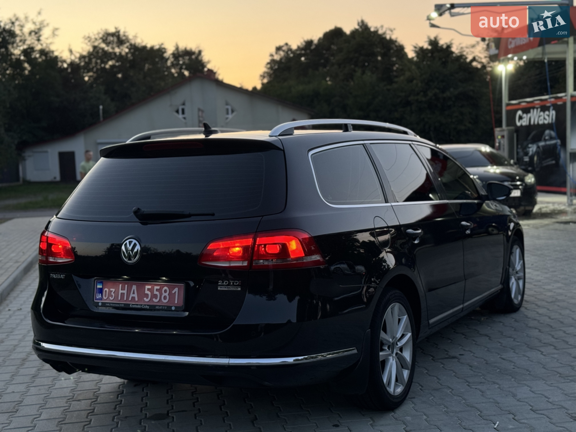 2010 Volkswagen Passat - мініатюра 8