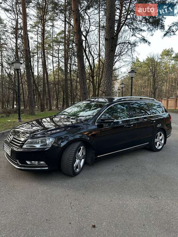 Универсал Volkswagen Passat 2013 в Чернигове