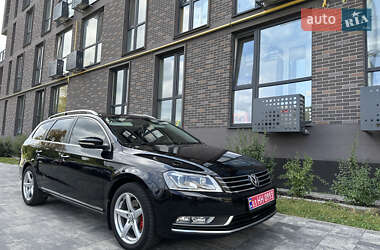 Универсал Volkswagen Passat 2011 в Львове