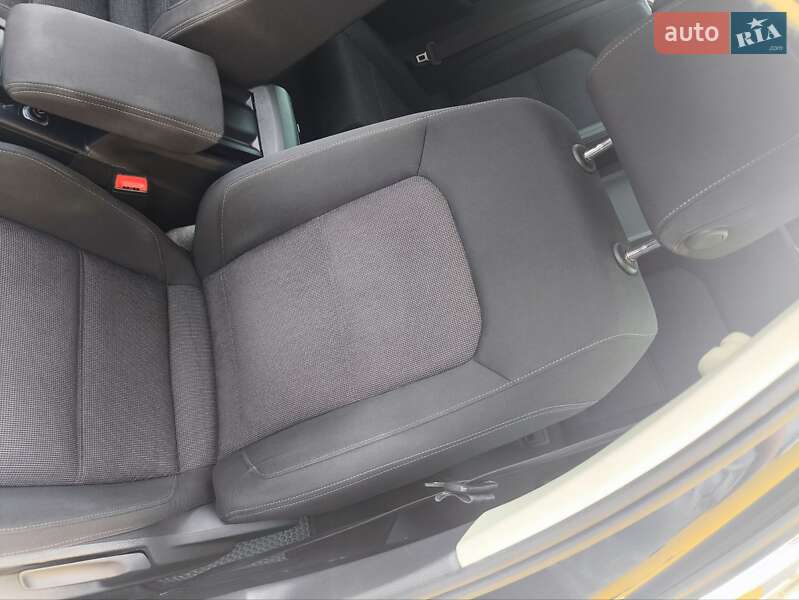 Універсал Volkswagen Passat 2018 в Вінниці