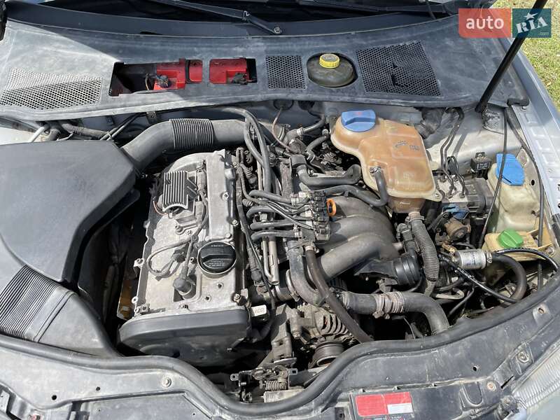 Седан Volkswagen Passat 1999 в Олевске