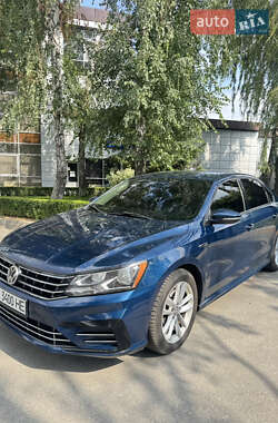 Седан Volkswagen Passat 2017 в Борисполе