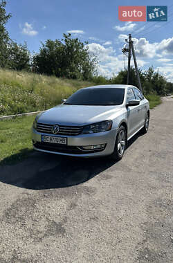 Седан Volkswagen Passat 2012 в Запорожье