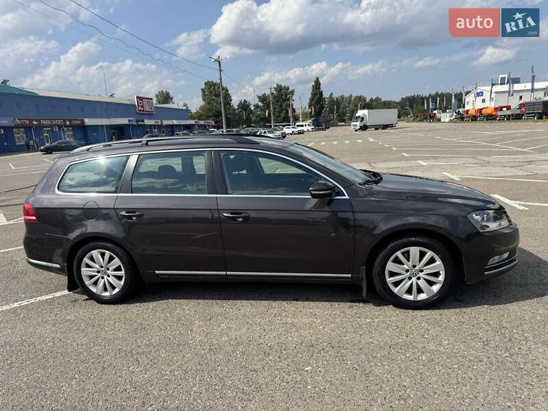 Універсал Volkswagen Passat 2011 в Києві