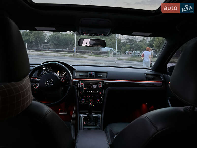 Седан Volkswagen Passat 2018 в Черкасах