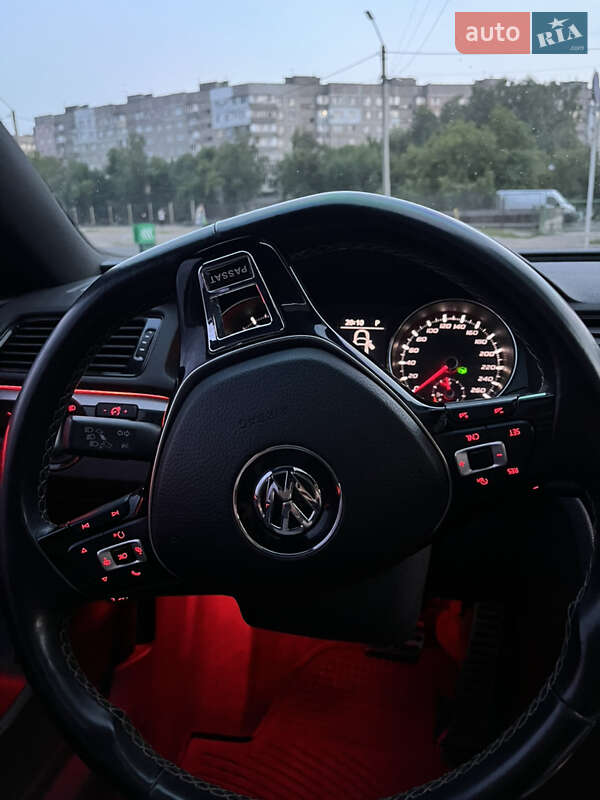 Седан Volkswagen Passat 2018 в Черкасах