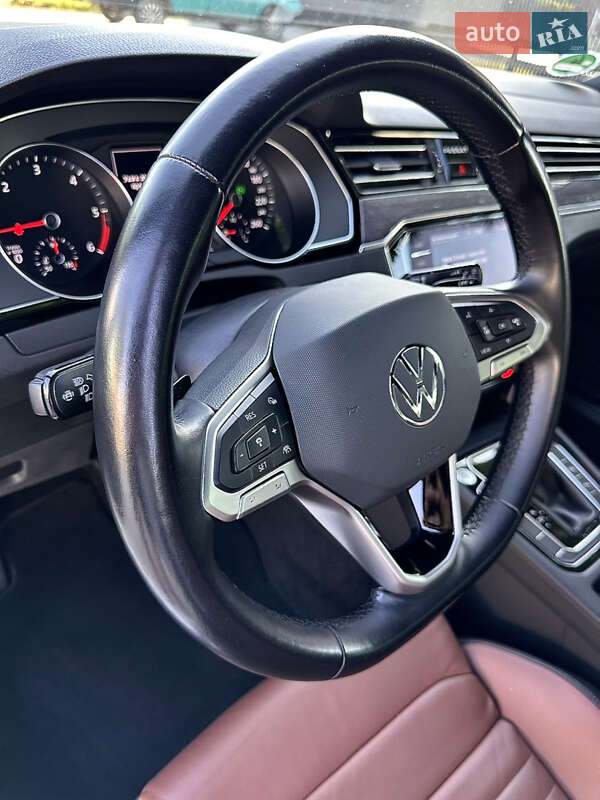 Универсал Volkswagen Passat 2021 в Умани фото 37 Универсал Volkswagen Passat 2021 в Умани