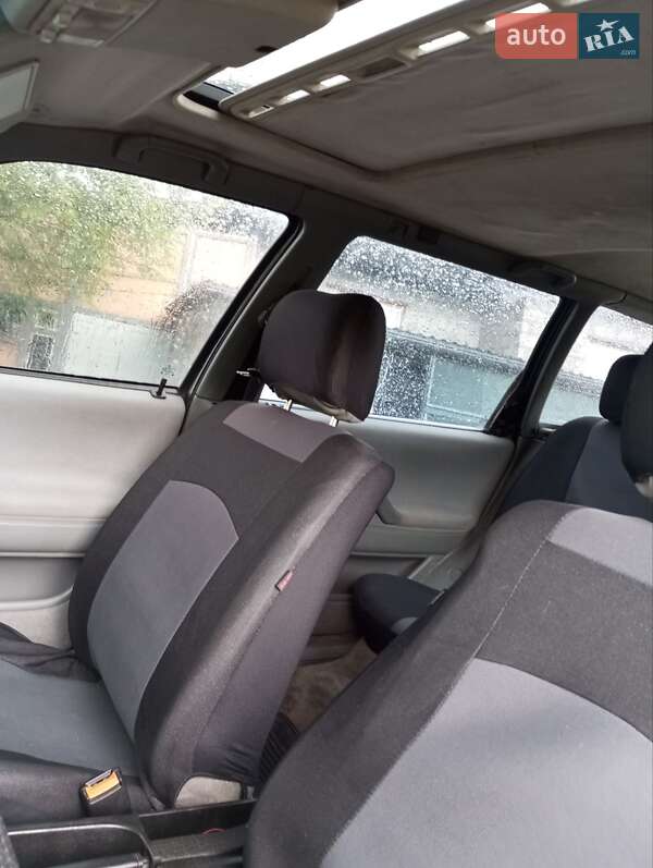 Универсал Volkswagen Passat 1994 в Днепре