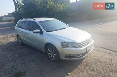Універсал Volkswagen Passat 2012 в Жмеринці