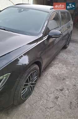 Универсал Volkswagen Passat 2015 в Сахновщине