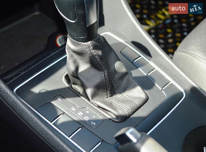 Седан Volkswagen Passat 2018 в Одессе