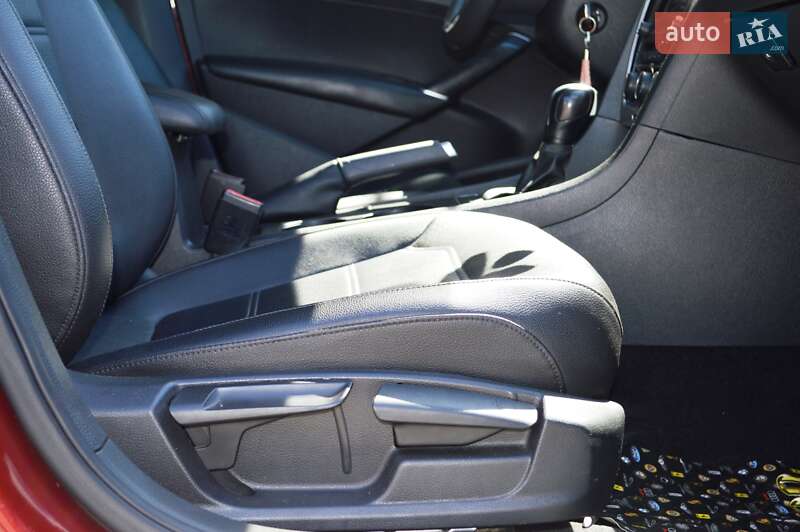 Седан Volkswagen Passat 2018 в Одессе