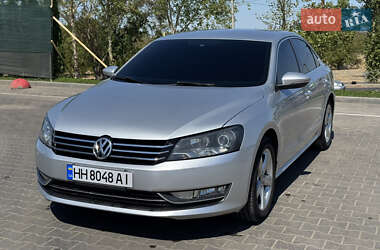 Седан Volkswagen Passat 2012 в Одессе