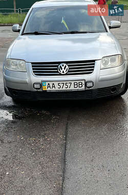 Седан Volkswagen Passat 2003 в Черновцах