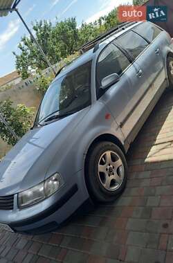 Універсал Volkswagen Passat 1999 в Миколаєві