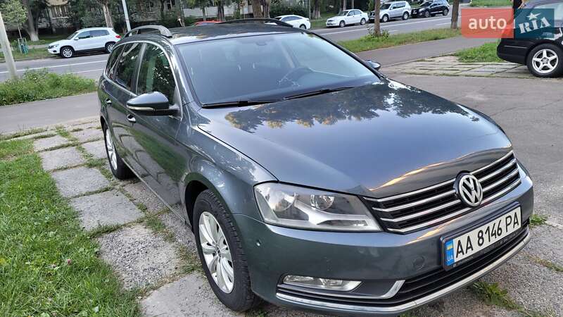 Volkswagen Passat 2011