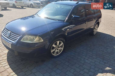 Универсал Volkswagen Passat 2002 в Черновцах