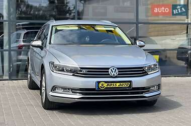 Универсал Volkswagen Passat 2015 в Ивано-Франковске
