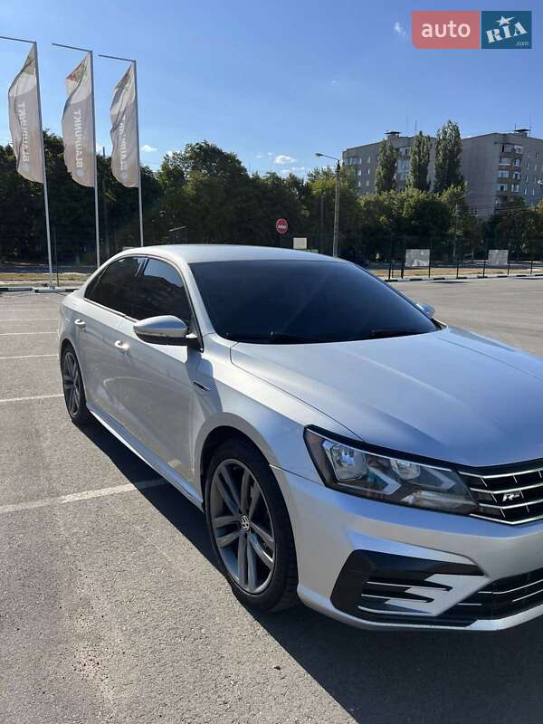Седан Volkswagen Passat 2018 в Кривому Розі