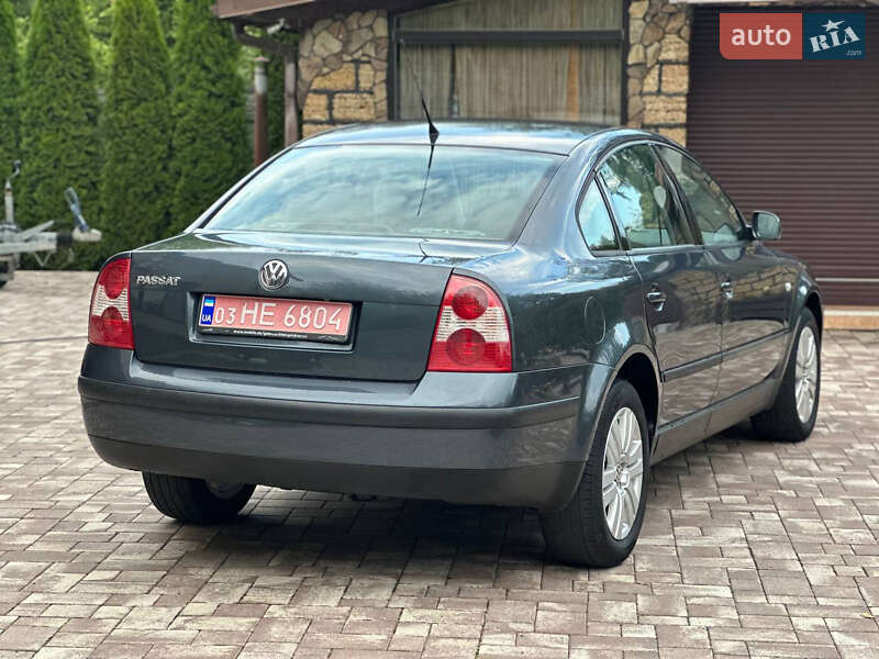 Седан Volkswagen Passat 2001 в Вінниці