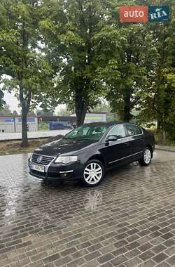 Седан Volkswagen Passat 2010 в Стрию