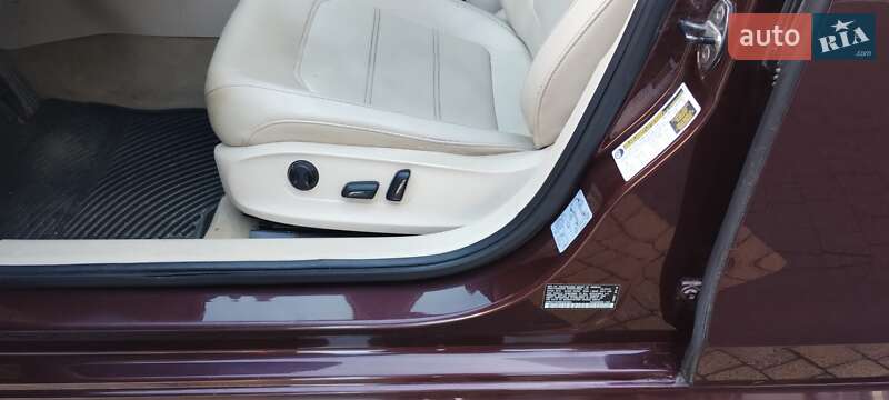 Седан Volkswagen Passat 2014 в Ровно фото 23 Седан Volkswagen Passat 2014 в Ровно