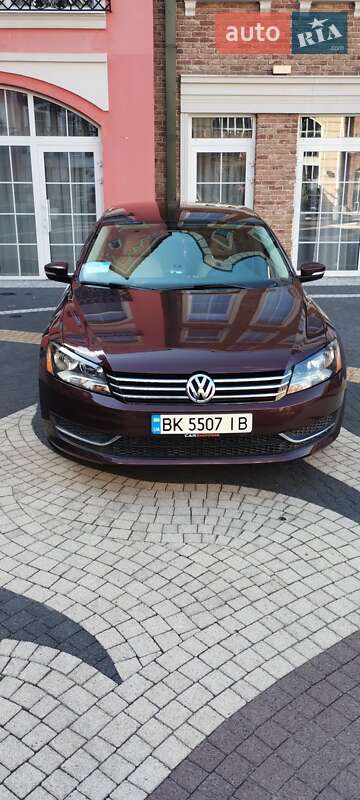 Седан Volkswagen Passat 2014 в Ровно фото 4 Седан Volkswagen Passat 2014 в Ровно