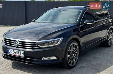 Універсал Volkswagen Passat 2015 в Пустомитах
