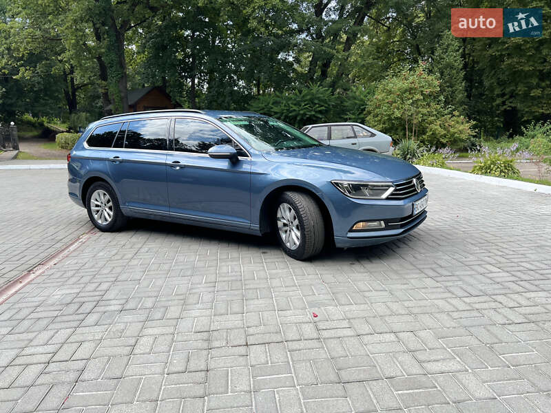 Универсал Volkswagen Passat 2018 в Дрогобыче