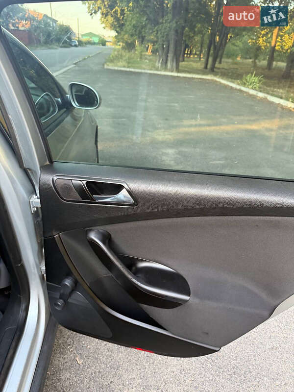 Універсал Volkswagen Passat 2006 в Гайвороні