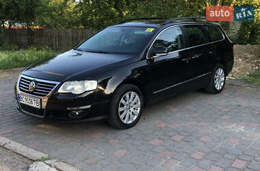 Универсал Volkswagen Passat 2009 в Шептицькому
