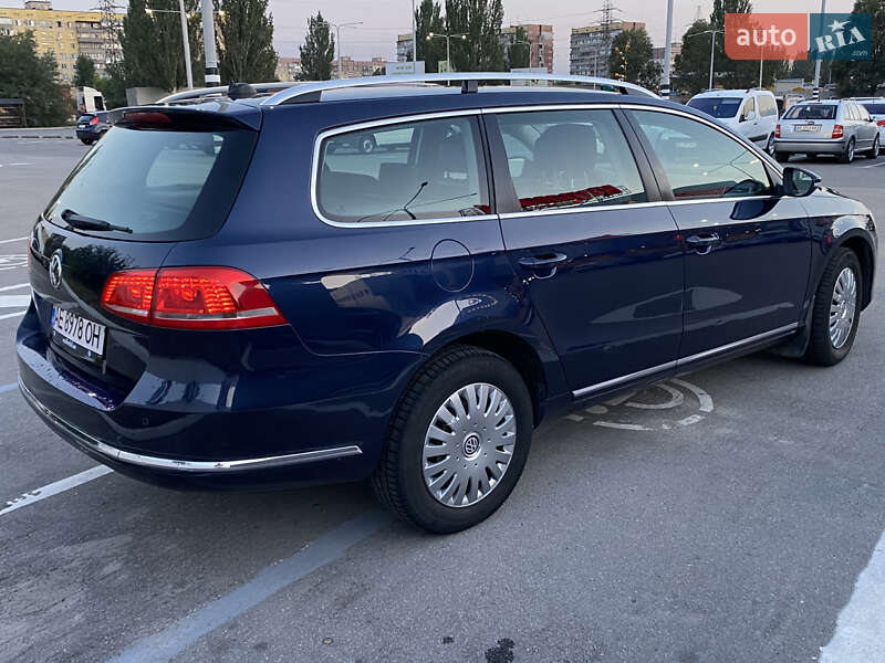 Универсал Volkswagen Passat 2012 в Днепре