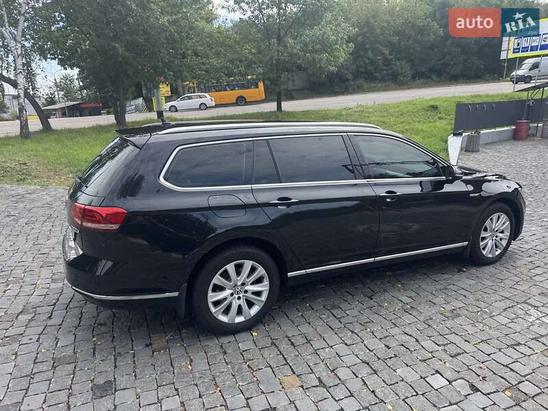 Универсал Volkswagen Passat 2015 в Житомире фото 5 Универсал Volkswagen Passat 2015 в Житомире