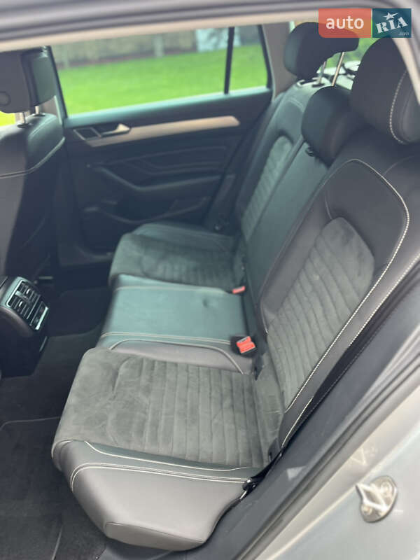 Универсал Volkswagen Passat 2021 в Житомире