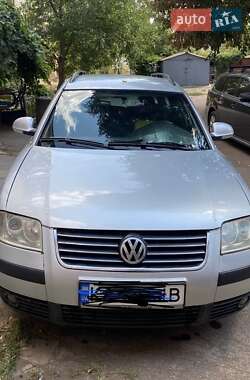 Универсал Volkswagen Passat 2004 в Кривом Роге