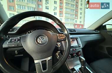 Универсал Volkswagen Passat 2011 в 