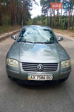 Седан Volkswagen Passat 2004 в Харкові