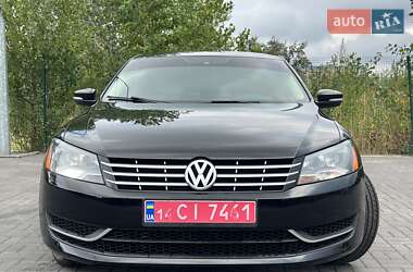Седан Volkswagen Passat 2013 в Дніпрі