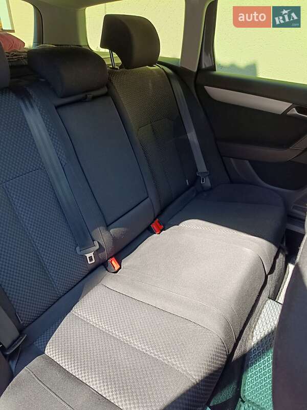 Універсал Volkswagen Passat 2013 в Ізяславі фото 7 Універсал Volkswagen Passat 2013 в Ізяславі