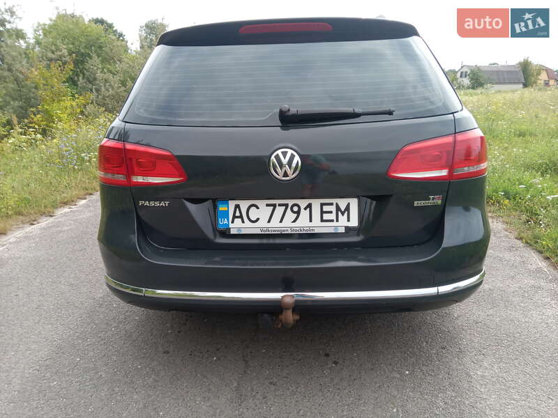 Універсал Volkswagen Passat 2011 в Турійську